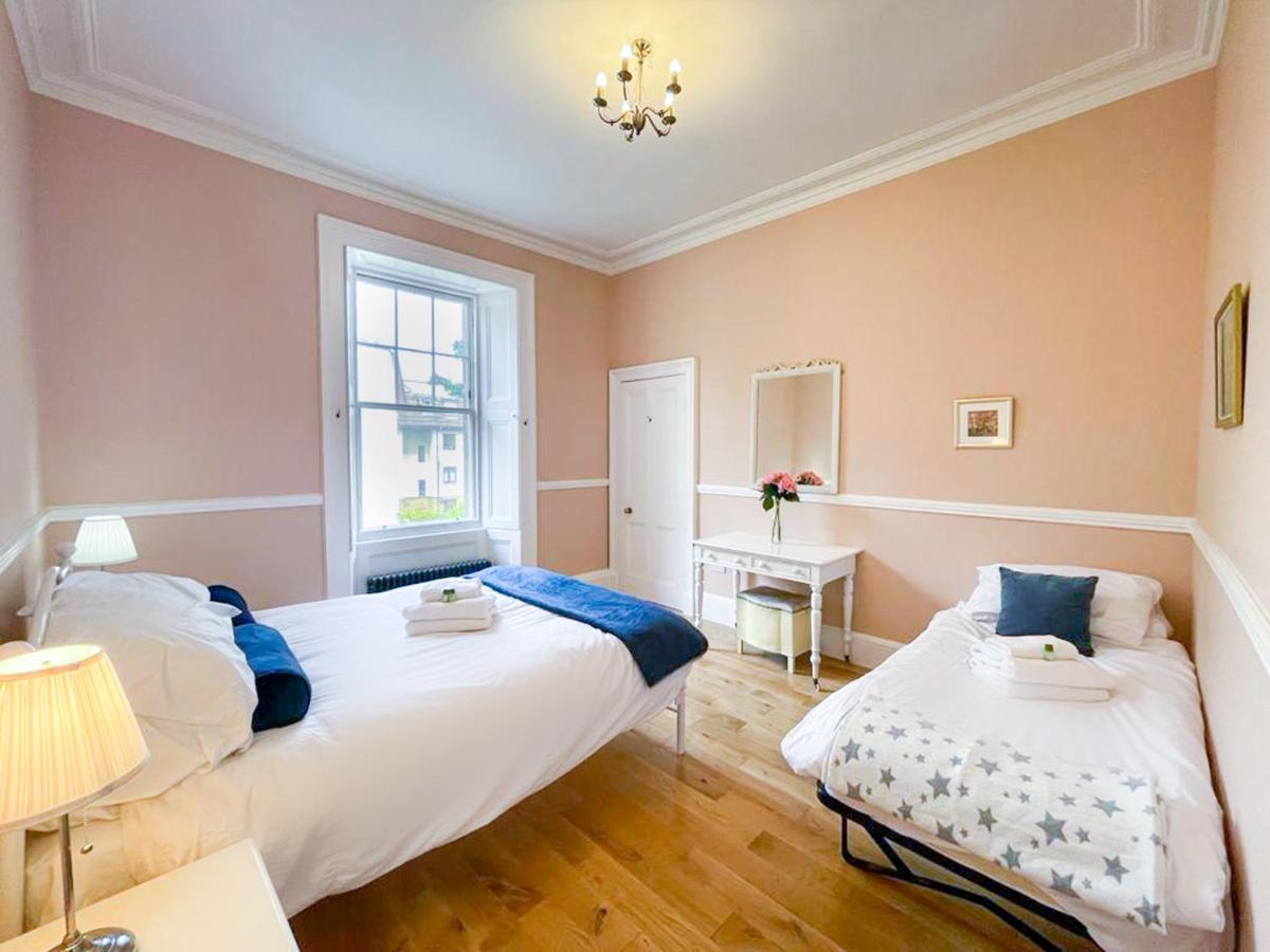 Remarkable 5Br Townhouse With Garden, Sleeps 12 Edinburgh Luaran gambar