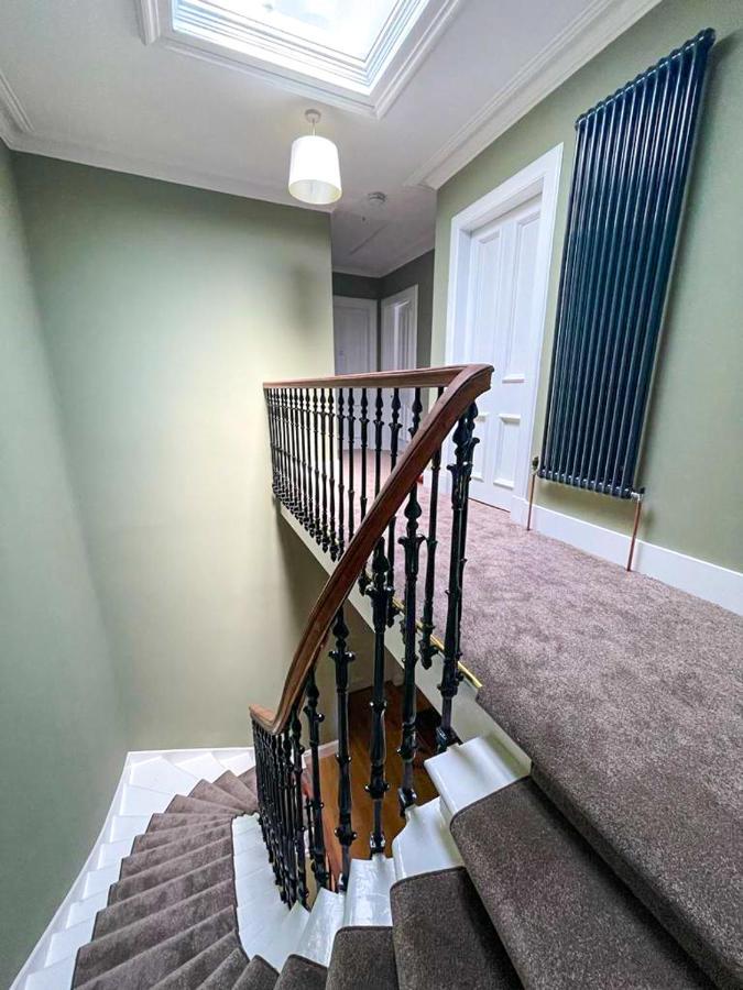 Remarkable 5Br Townhouse With Garden, Sleeps 12 Edinburgh Luaran gambar