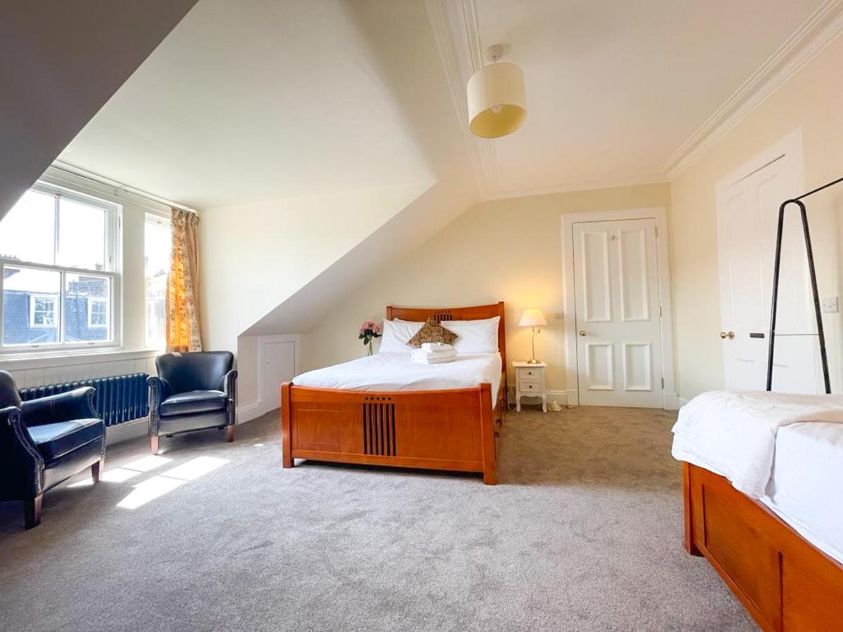 Remarkable 5Br Townhouse With Garden, Sleeps 12 Edinburgh Luaran gambar