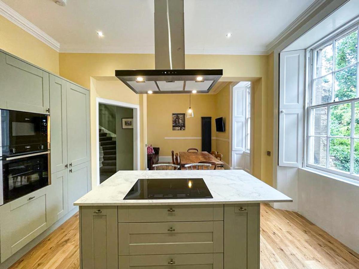 Remarkable 5Br Townhouse With Garden, Sleeps 12 Edinburgh Luaran gambar
